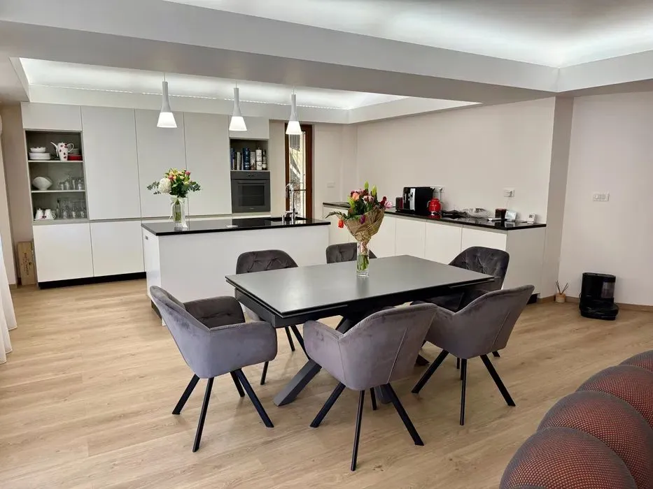 Apartament 4 camere de vânzare Primaverii high-end, smart. - pemarket.ro