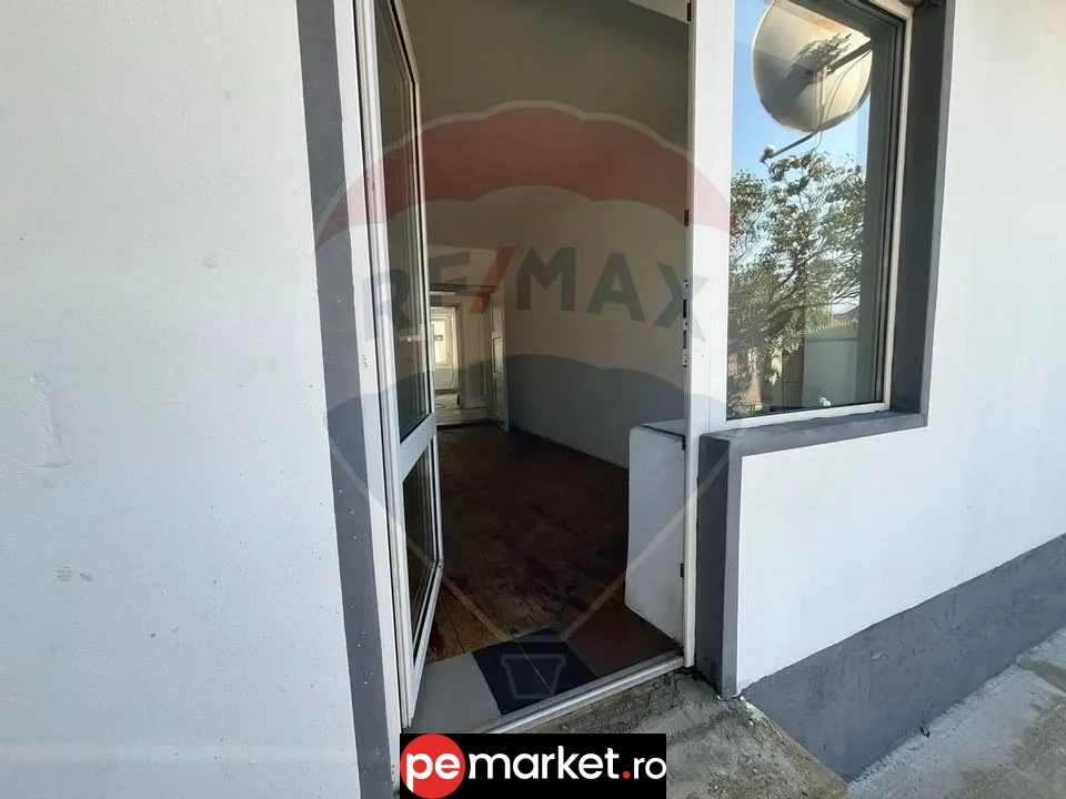 Proprietate de vânzare, Stupini, potențial rezidențial sau comercial - pemarket.ro