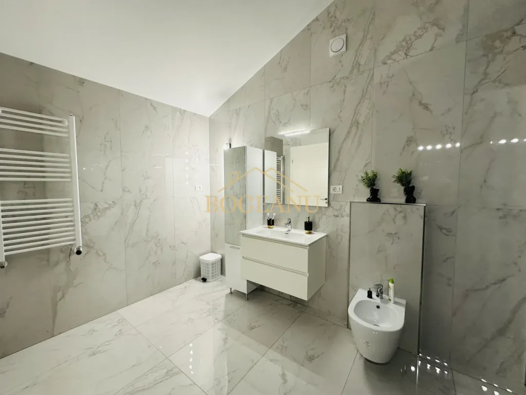 Penthouse de Lux,4 cam,Piscina - pemarket.ro