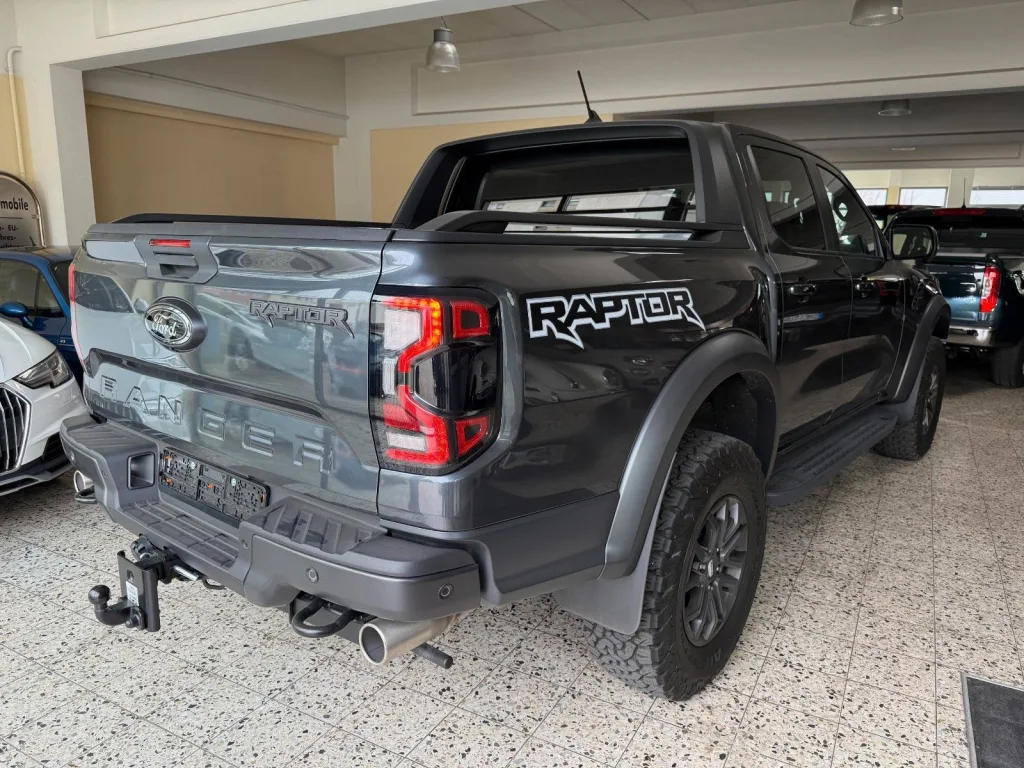 Ford Raptor - pemarket.ro