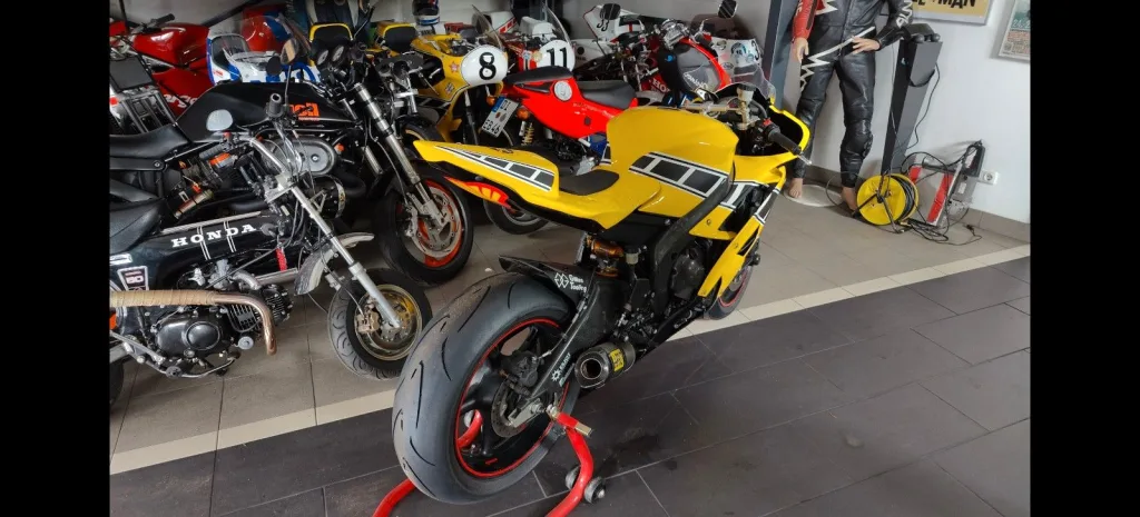 Yamaha R6 RJ15 - pemarket.ro