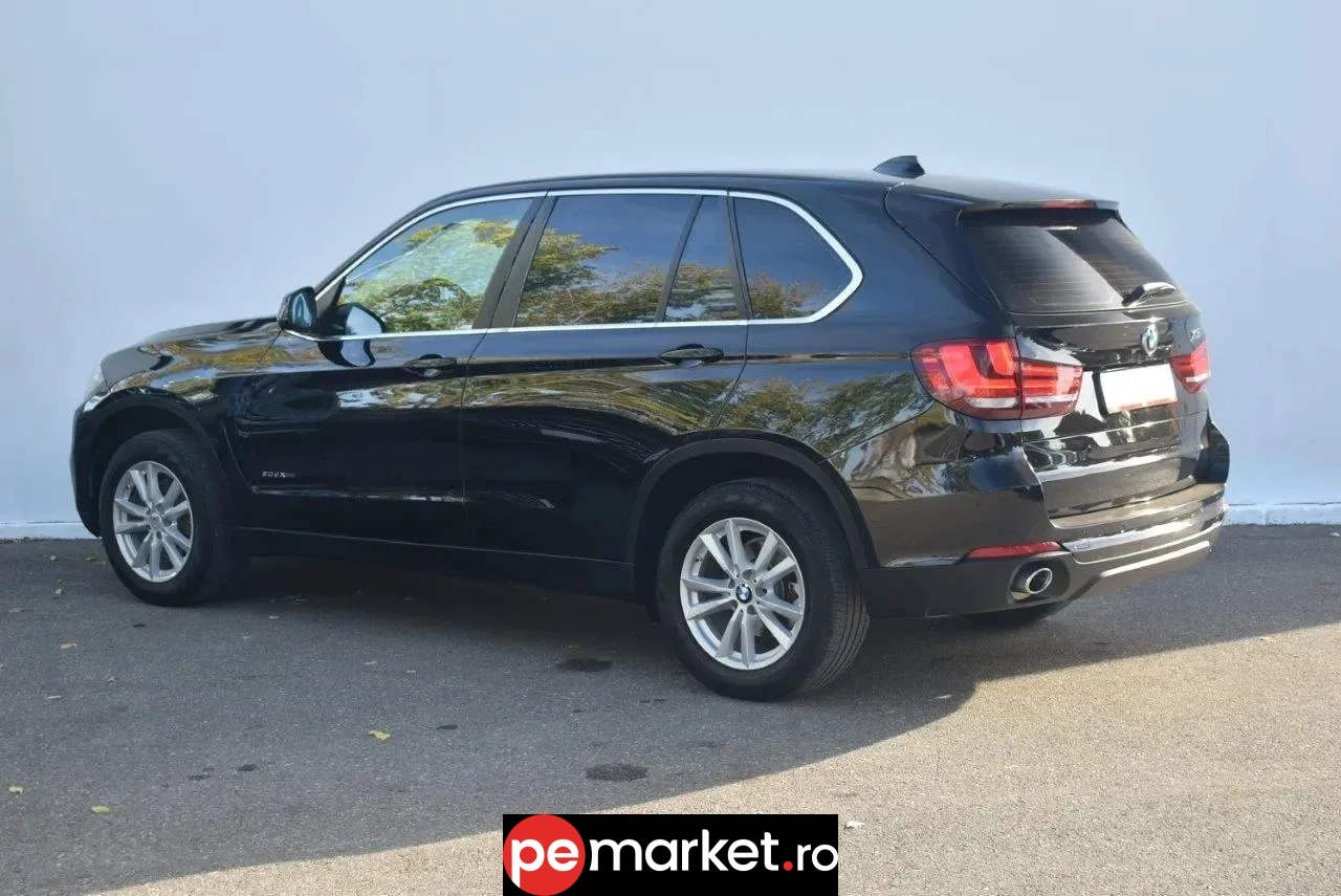 BMW X5 xDrive30d Sport-Aut. - pemarket.ro
