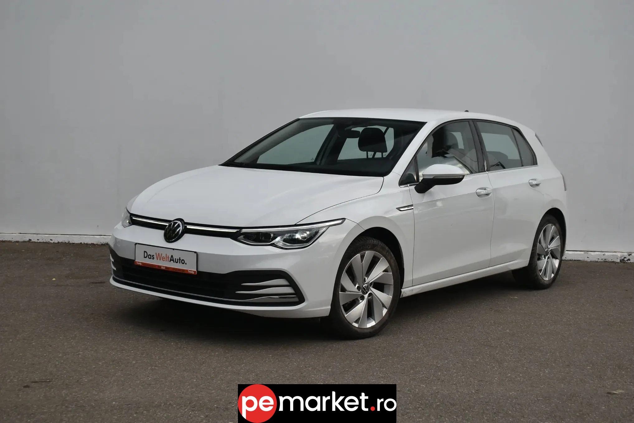 Volkswagen Golf 2.0 TDI DSG Style - pemarket.ro