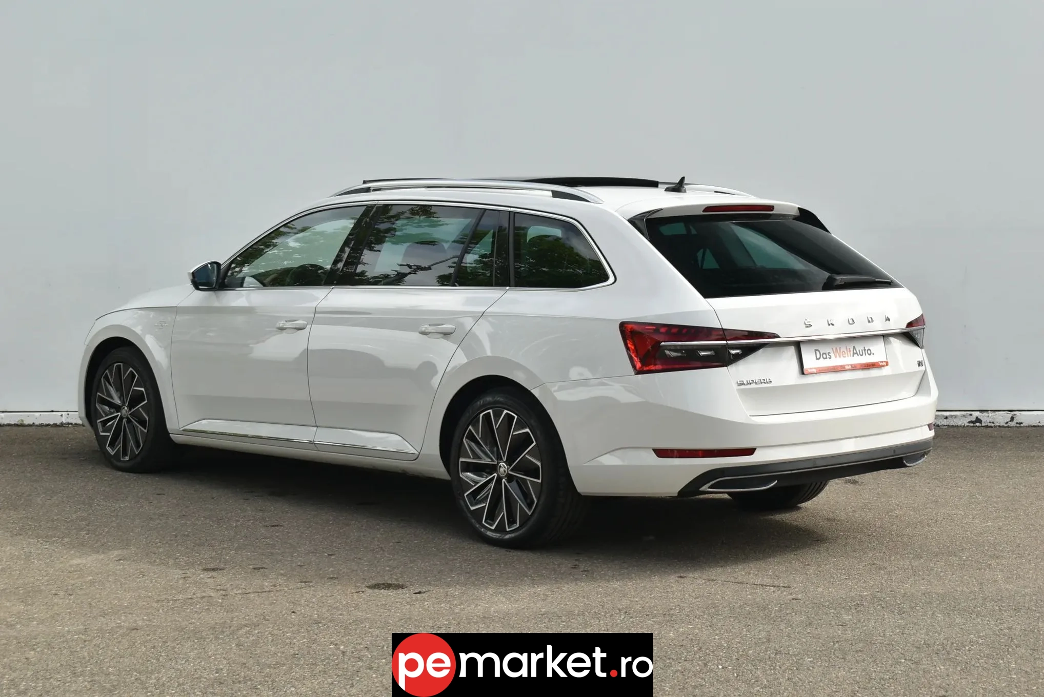 Skoda Superb Combi 1.4 TSI iV DSG L&K - pemarket.ro