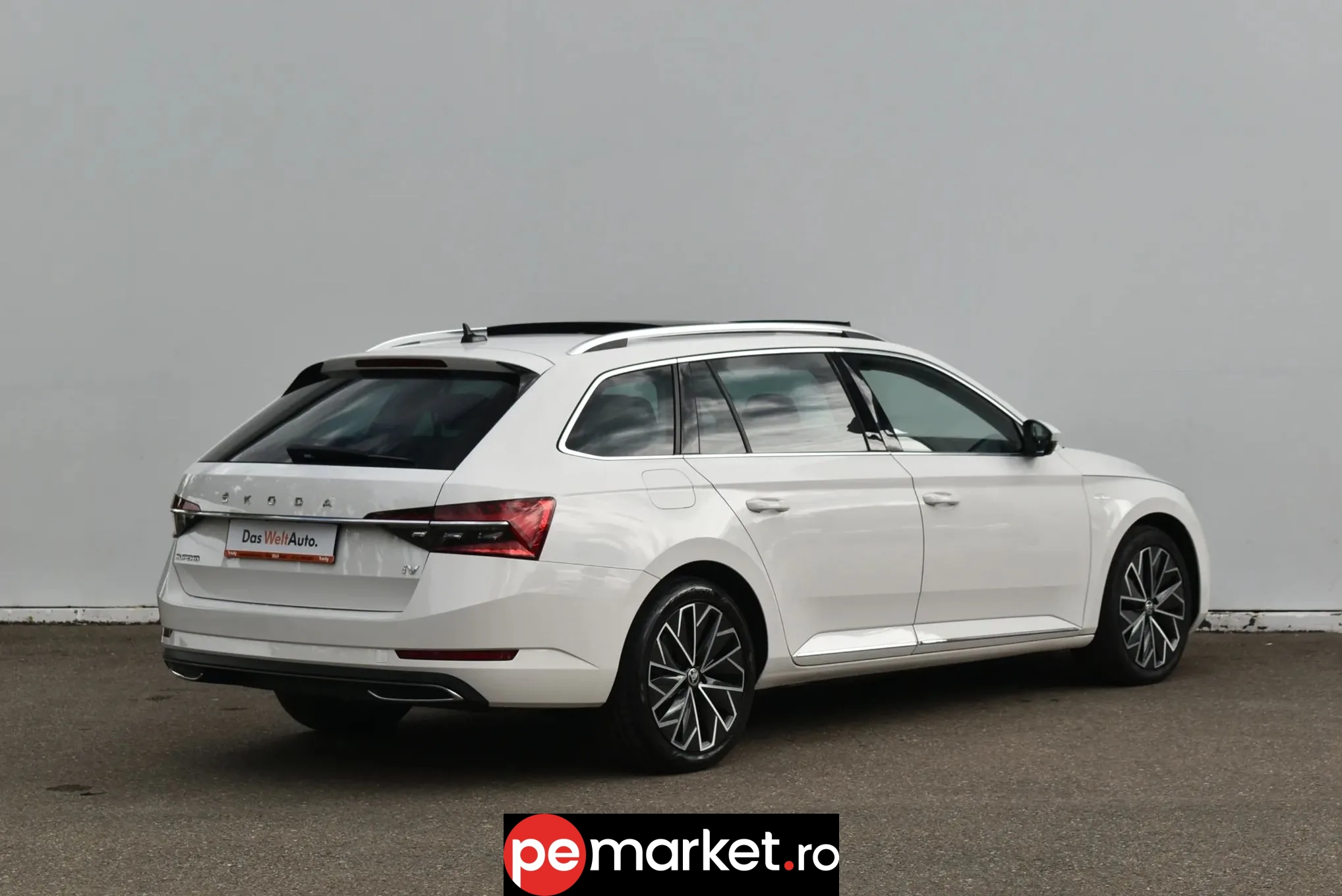 Skoda Superb Combi 1.4 TSI iV DSG L&K - pemarket.ro