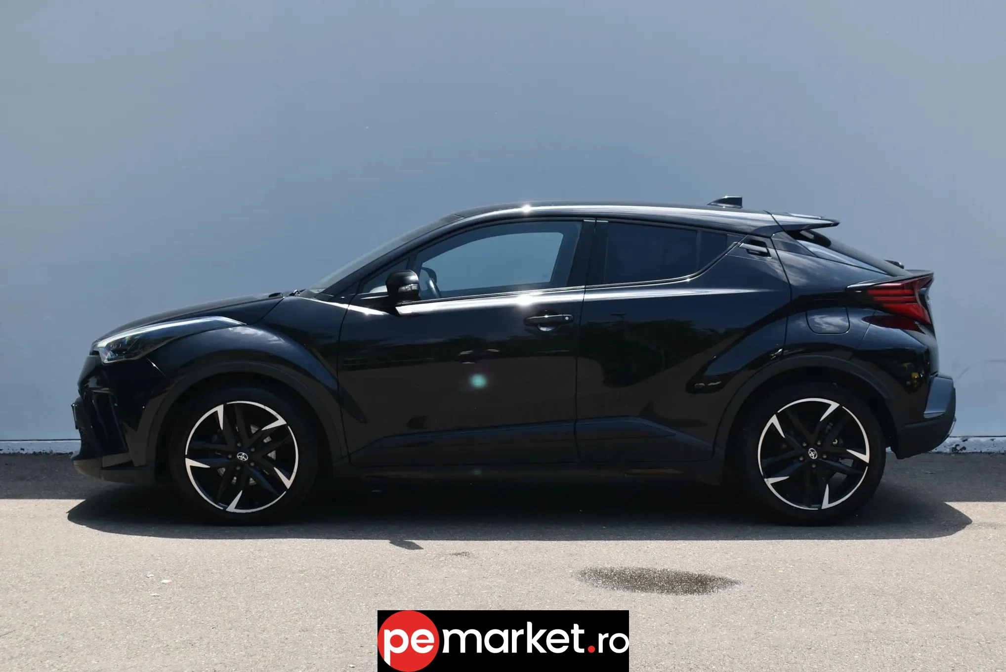 Toyota C-HR 2.0 Hybrid GR Sport - pemarket.ro