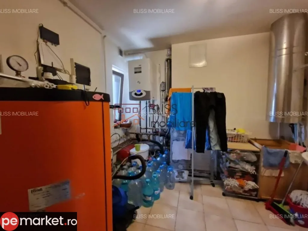 Casă / Vilă 8 camere în zona Pipera - pemarket.ro