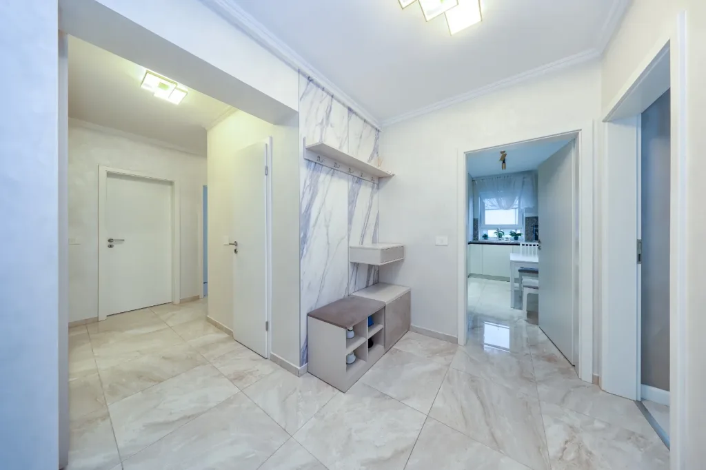 Apartament de vânzare cartier Tractorul - pemarket.ro