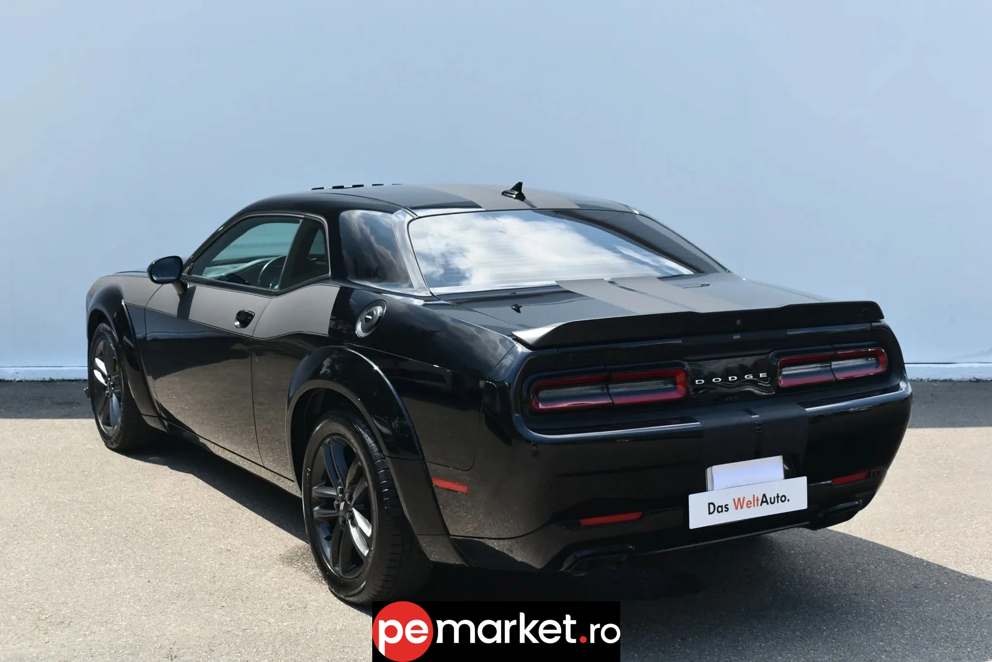 Dodge Challenger - pemarket.ro