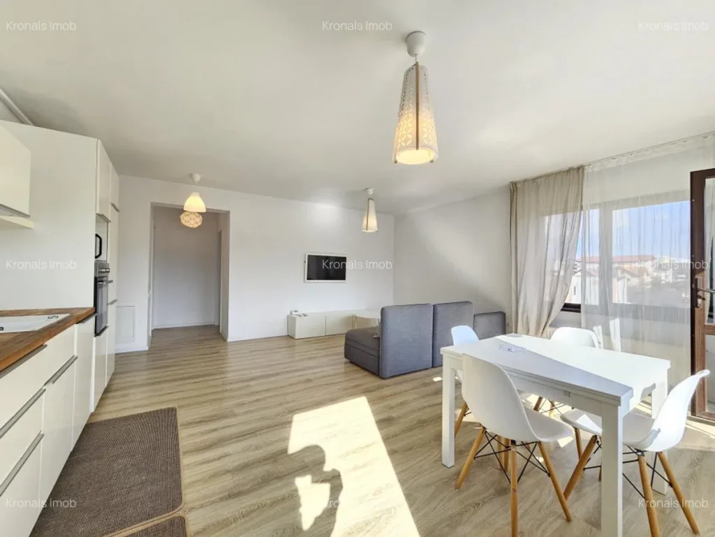 Apartament cu 3 camere 78 mp, Regim Vila, zona Tractorul - pemarket.ro