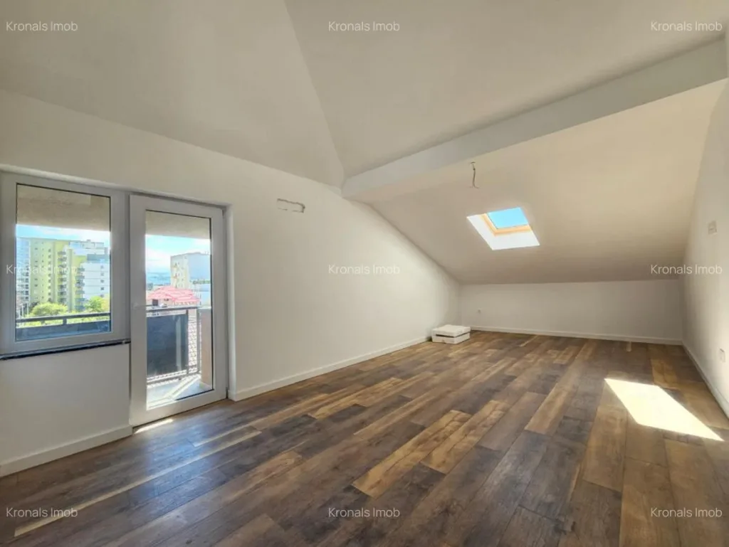 Apartament cu 3 camere, regim vila, Tractorul - pemarket.ro