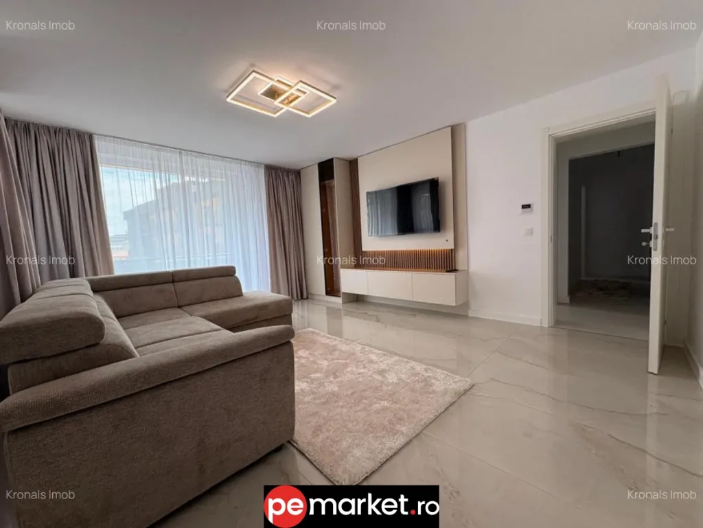 Apartament de închiriat – 3 camere, 76 mp utili – Tractorul, Brașov - pemarket.ro