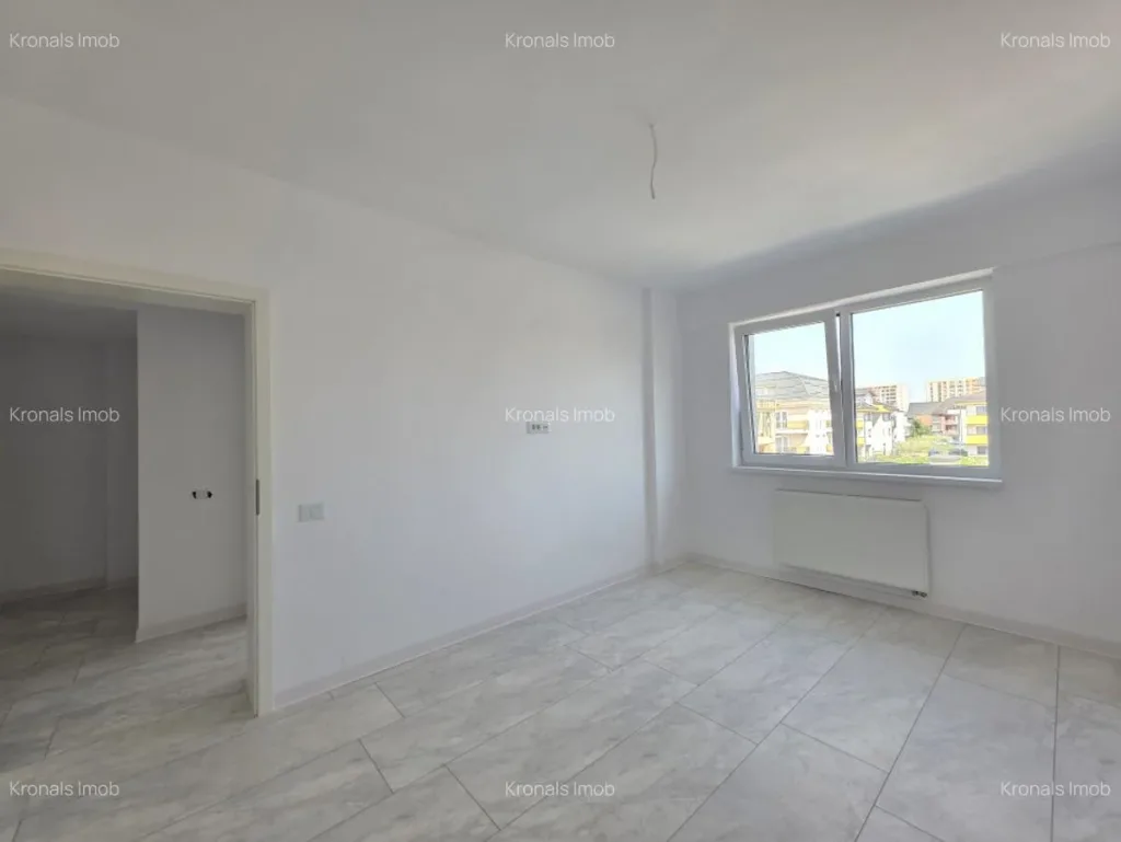 Apartament cu 3 camere in vila, zona Tractorul - pemarket.ro