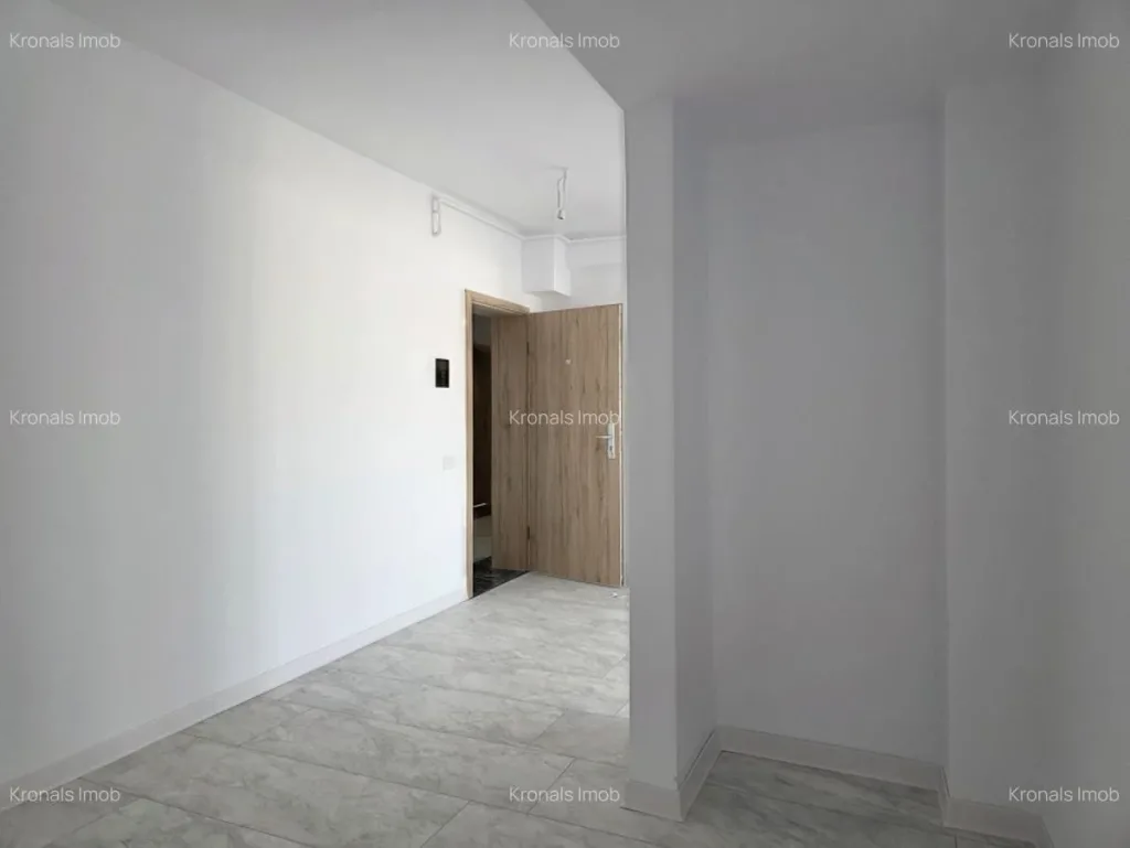 Apartament cu 3 camere in vila, zona Tractorul - pemarket.ro