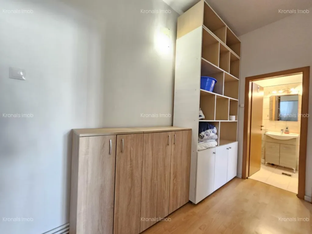Apartament cu doua camere 50mp, Str. De Mijloc, Centrul Vechi - pemarket.ro