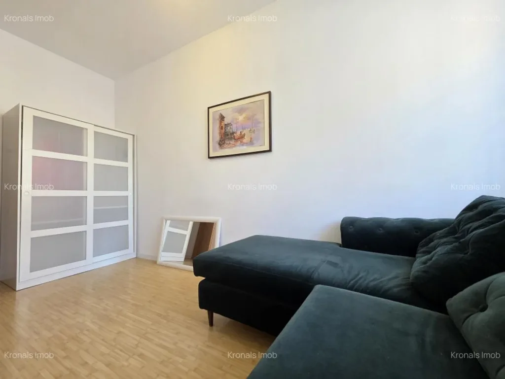 Apartament cu doua camere 50mp, Str. De Mijloc, Centrul Vechi - pemarket.ro