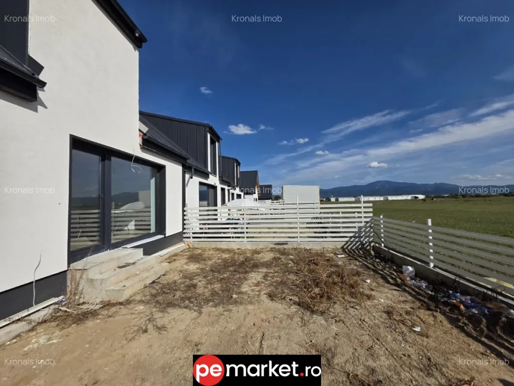 Duplex cu 3 camere, teren 150mp, Codlea - pemarket.ro