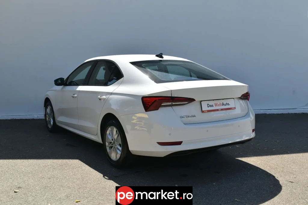Skoda Octavia 2.0 TDI Ambition - pemarket.ro