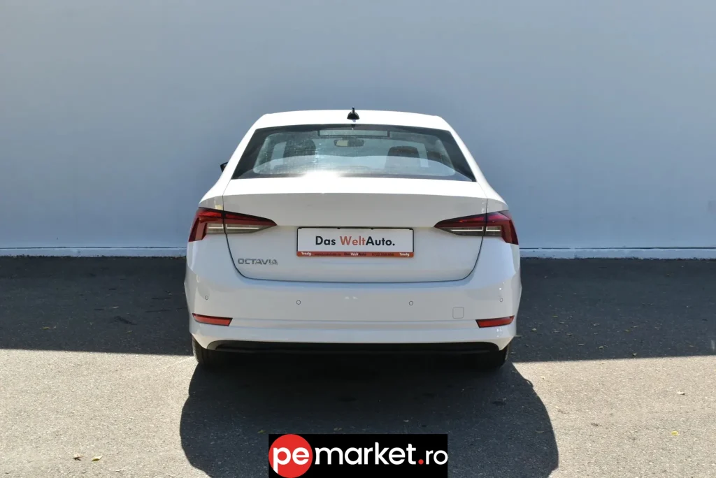 Skoda Octavia 2.0 TDI Ambition - pemarket.ro