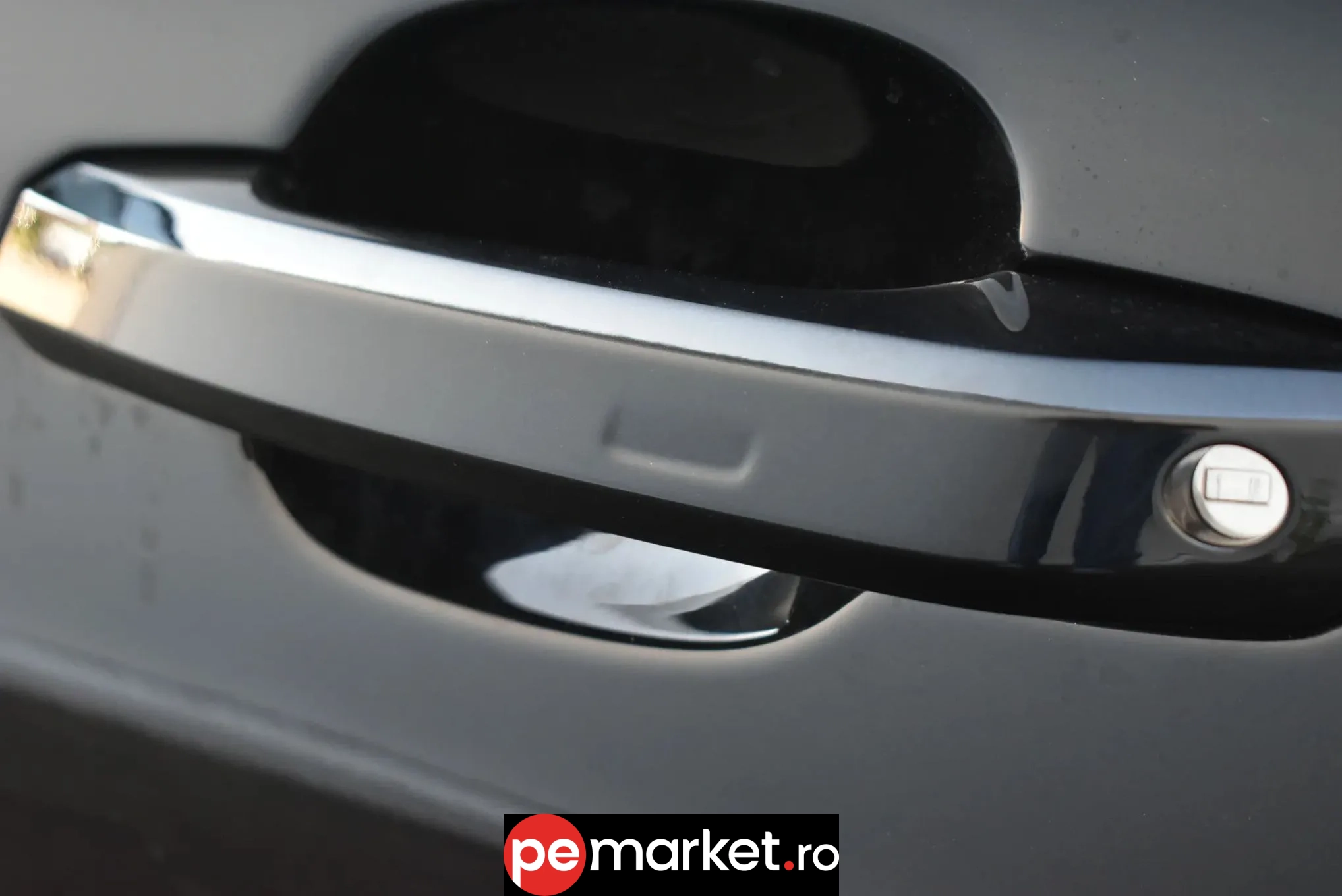 Audi RS5 - pemarket.ro