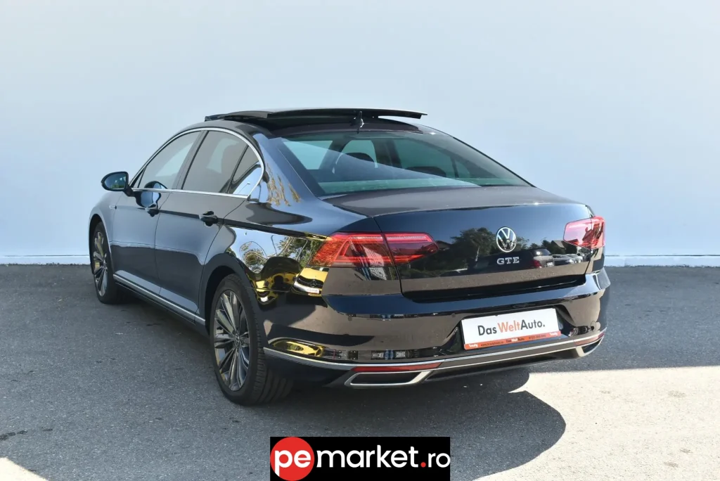 Volkswagen Passat GTE - pemarket.ro
