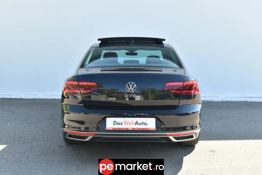 Volkswagen Passat GTE - pemarket.ro
