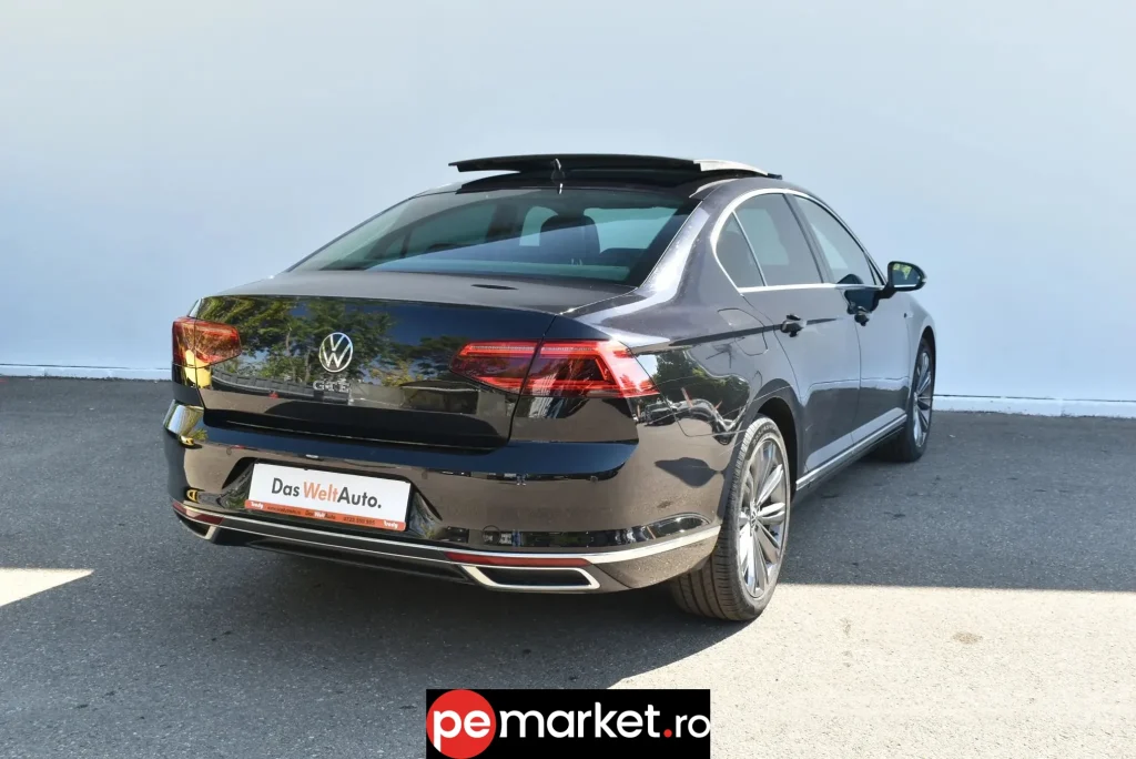 Volkswagen Passat GTE - pemarket.ro