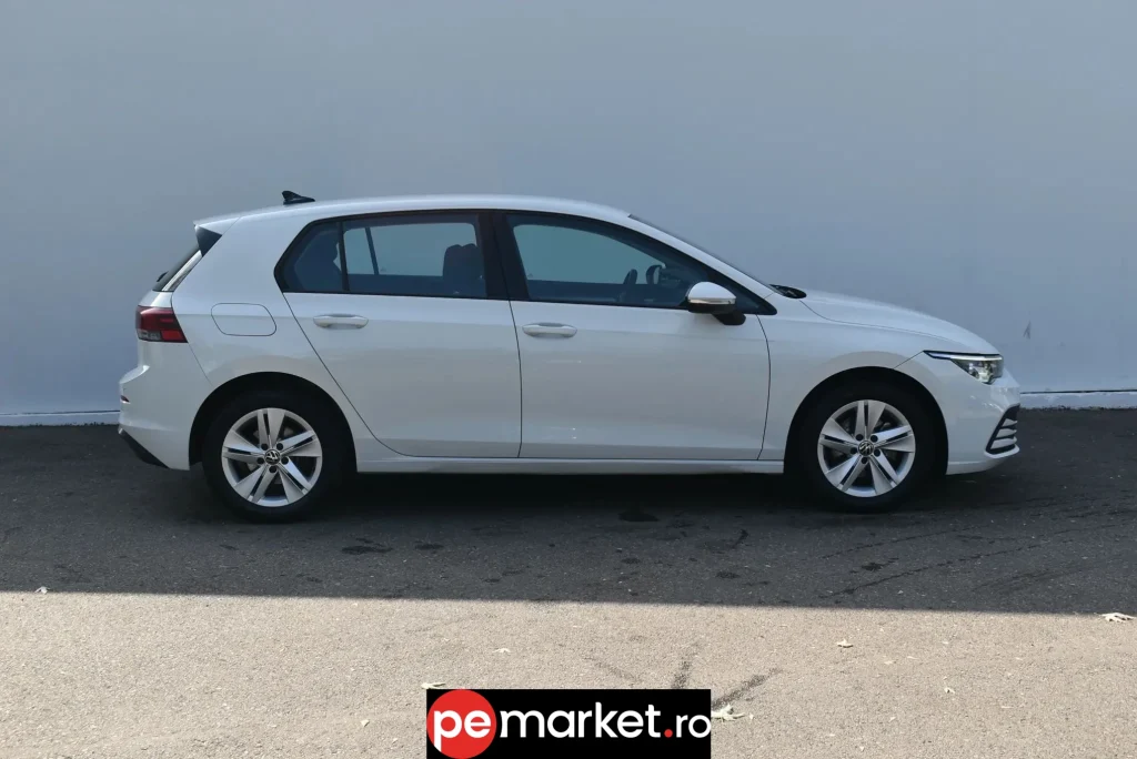 Volkswagen Golf 1.5 eTSI ACT DSG MHEV Life - pemarket.ro