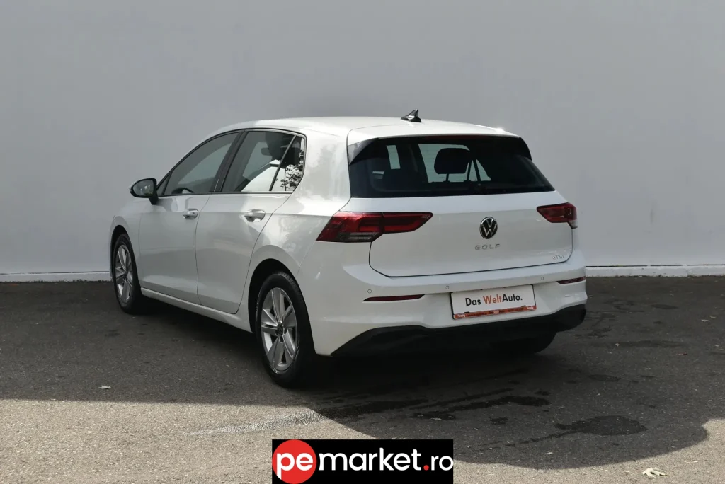 Volkswagen Golf 1.5 eTSI ACT DSG MHEV Life - pemarket.ro