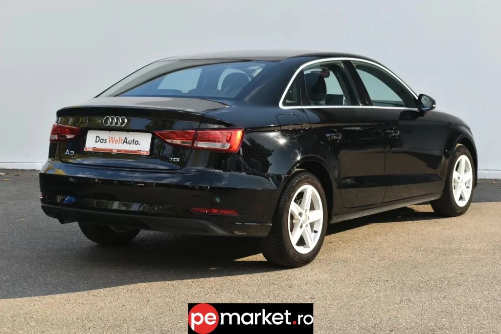 Audi A3 1.6 TDI clean Stronic Ambition - pemarket.ro