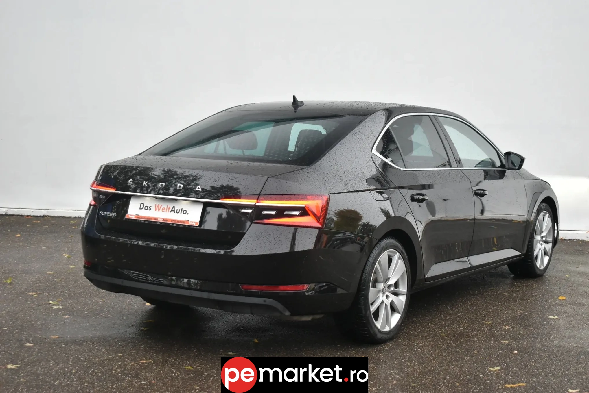Skoda Superb 2.0 TSI - pemarket.ro