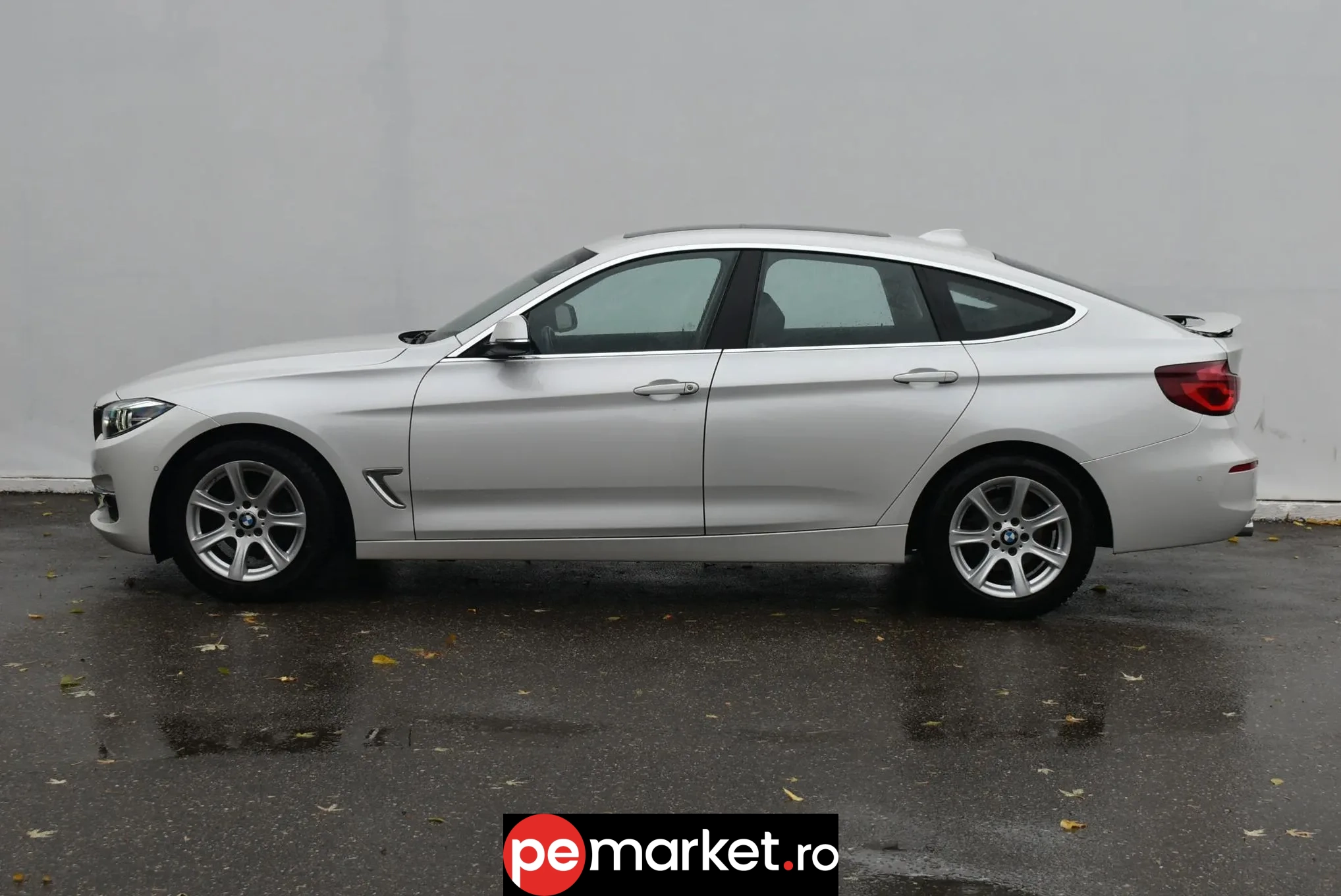 BMW Seria 3 320i GT xDrive - pemarket.ro