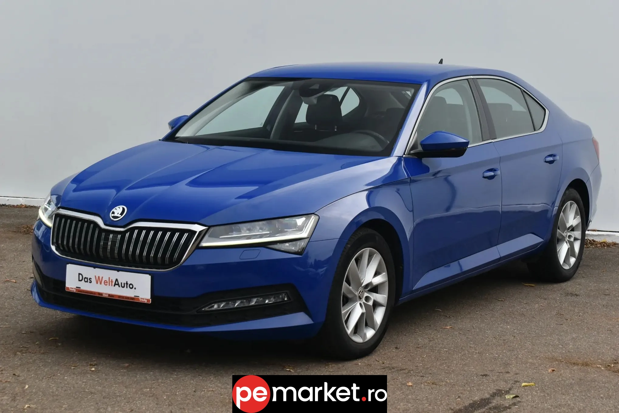 Skoda Superb 2.0 TDI DSG Ambition - pemarket.ro