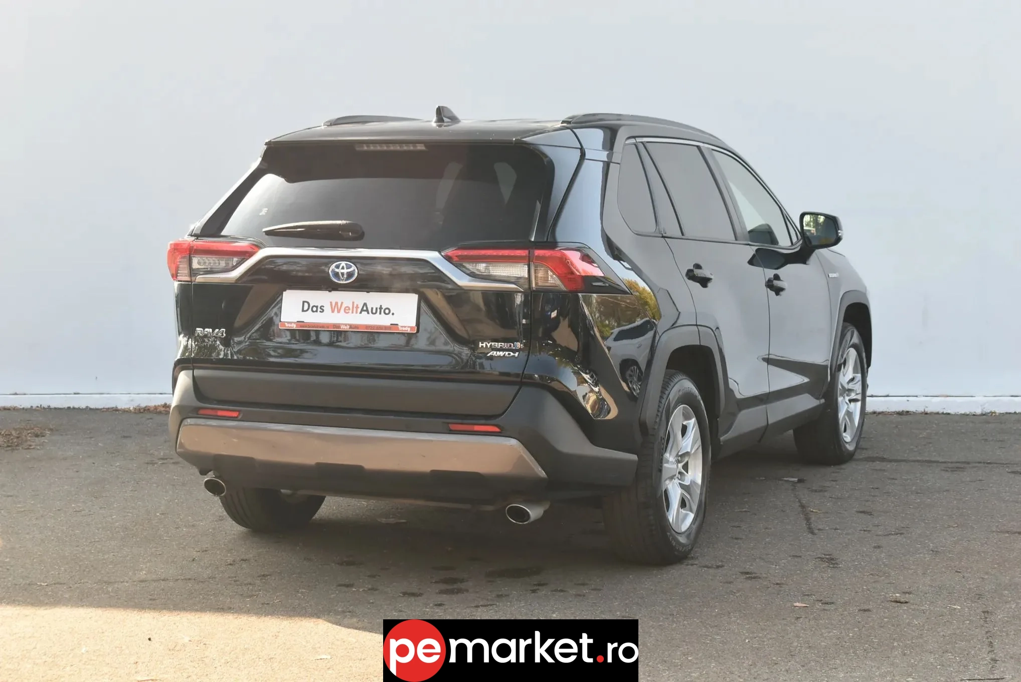 Toyota RAV4 Hybrid - pemarket.ro