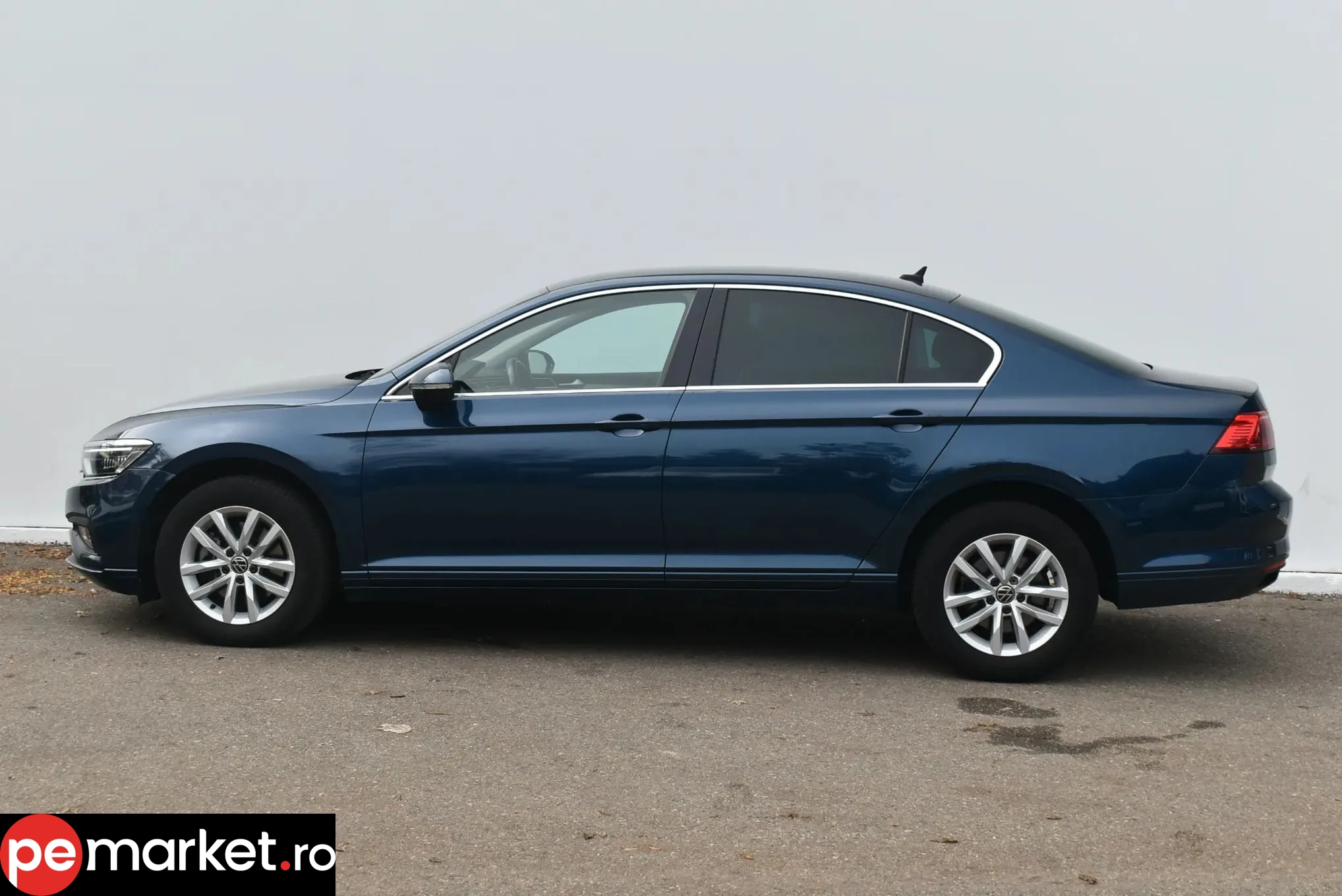 Volkswagen Passat Comfortline - pemarket.ro