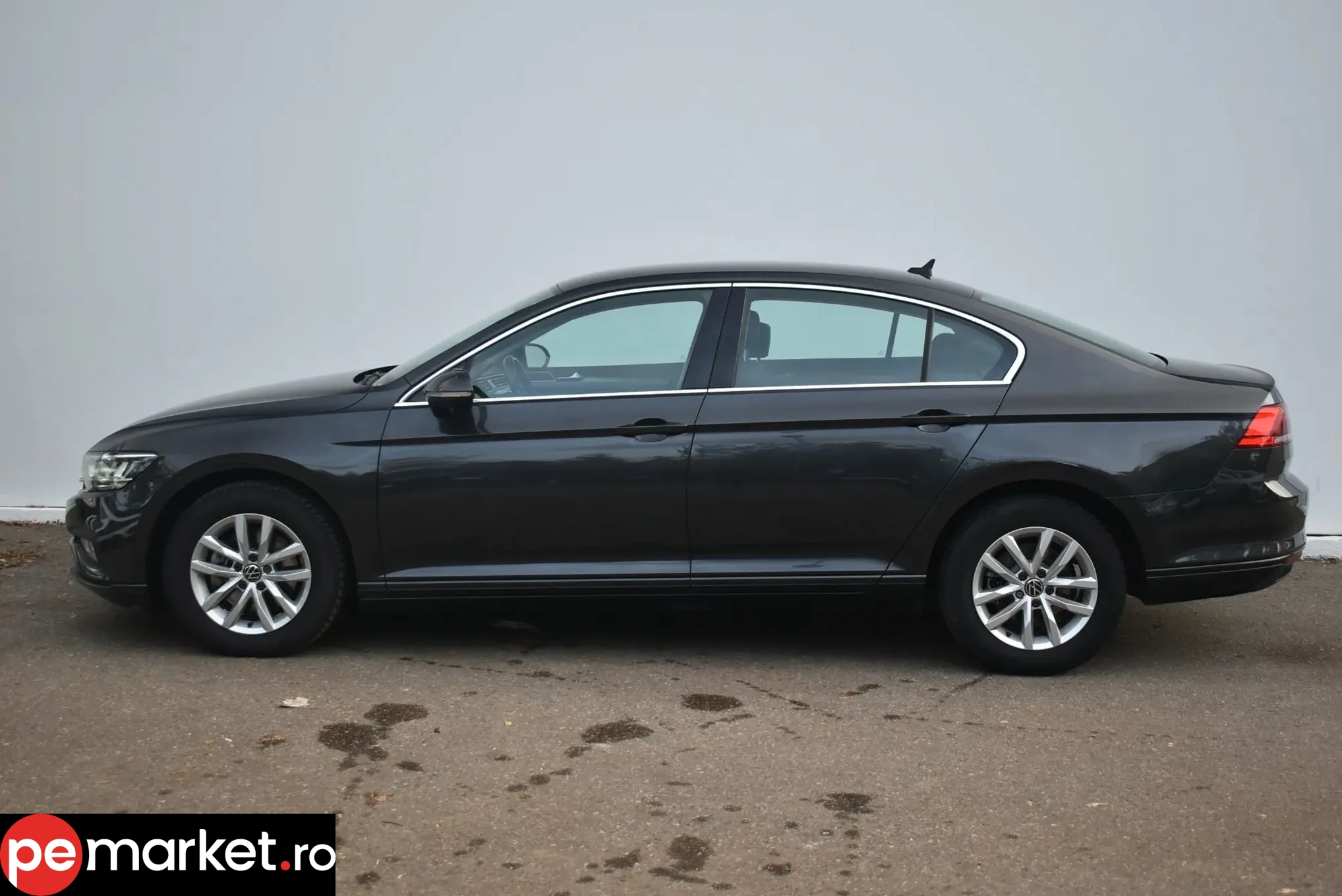 Volkswagen Passat Comfortline - pemarket.ro