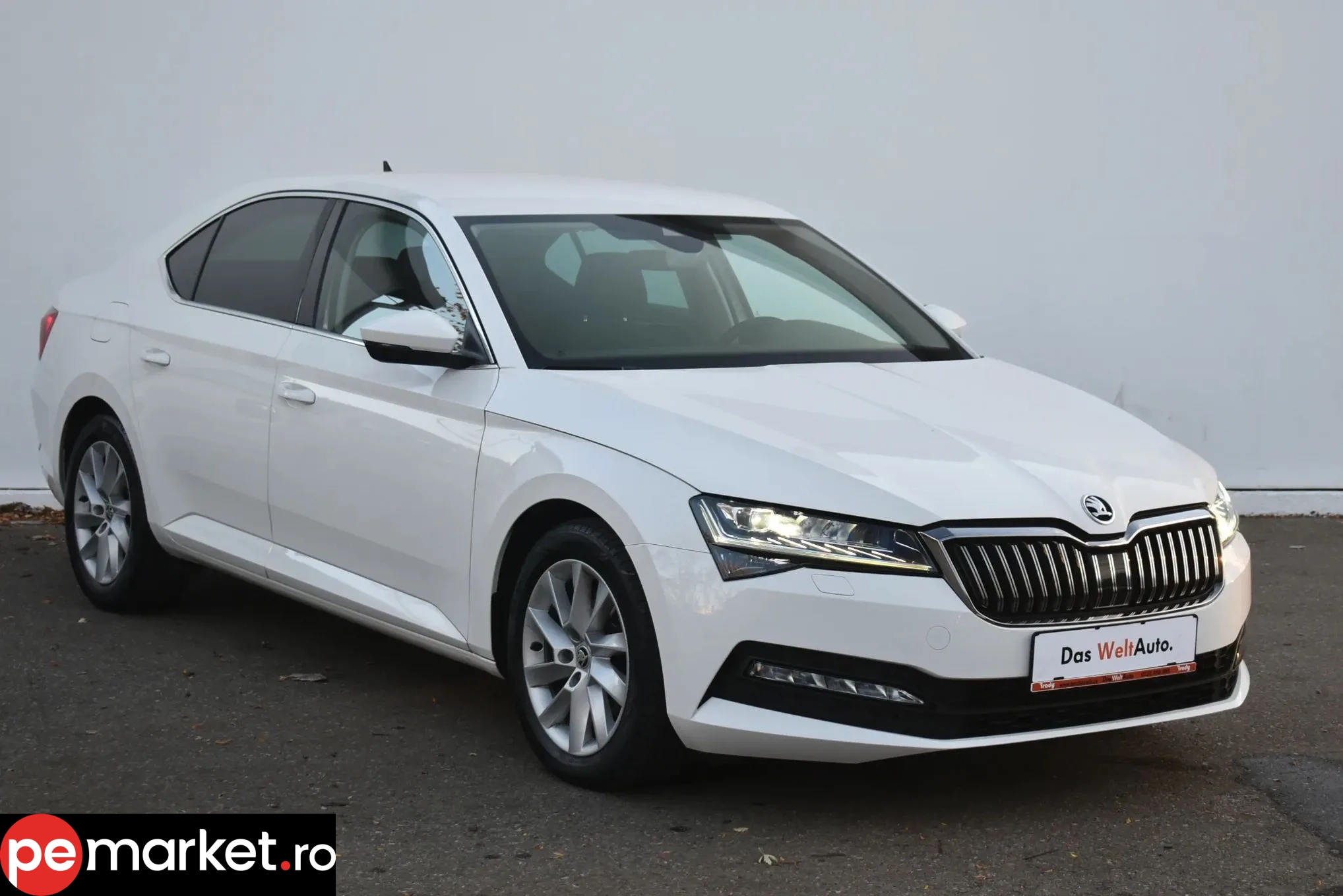 Skoda Superb - pemarket.ro