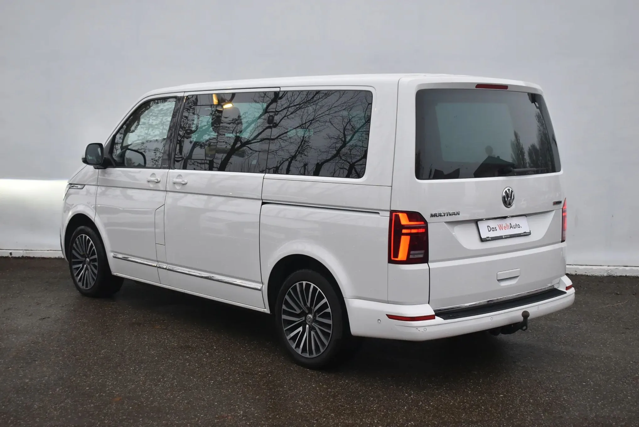 Volkswagen Multivan - pemarket.ro