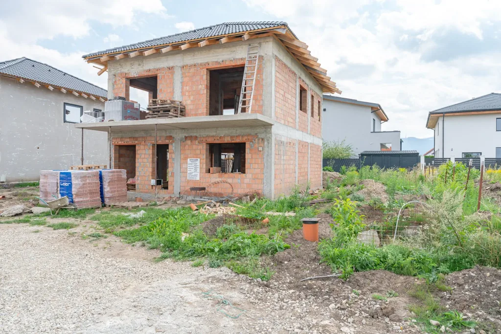 Casă Individuală în Bartolomeu, Brașov – Vânzare ”La Roșu”! - pemarket.ro