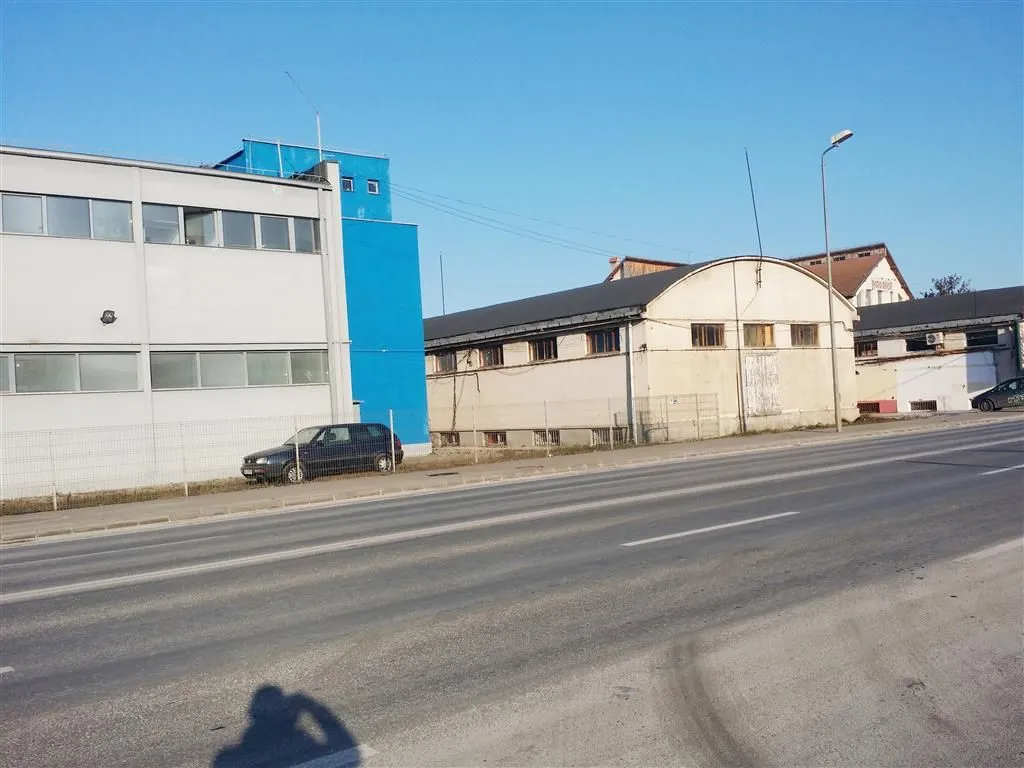 Spatiu: comercial, showroom, productie de inchiriat in Bartolomeu - pemarket.ro