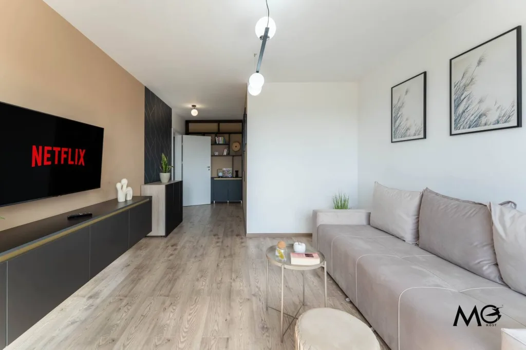 MoHost Noblesse | Chic Urban Retreat - pemarket.ro