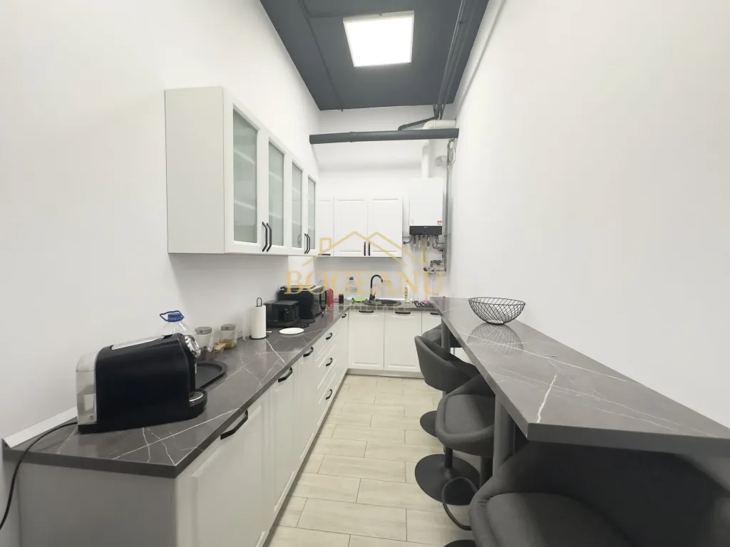 BG49-Spatiu birouri Premium 170mp-Semicentral - pemarket.ro