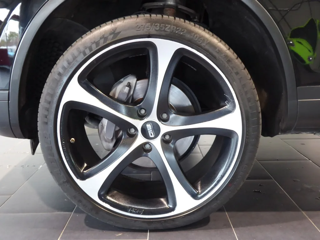 Volkswagen Touareg 3.0 V6 TDI - pemarket.ro