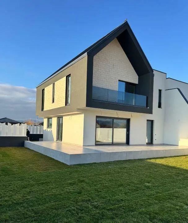 Casa Individuala I Domus Residence I Cristian - pemarket.ro