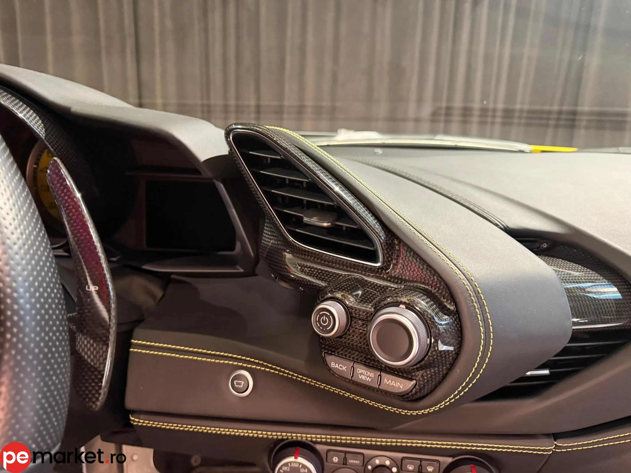 Ferrari 488 GTB - pemarket.ro