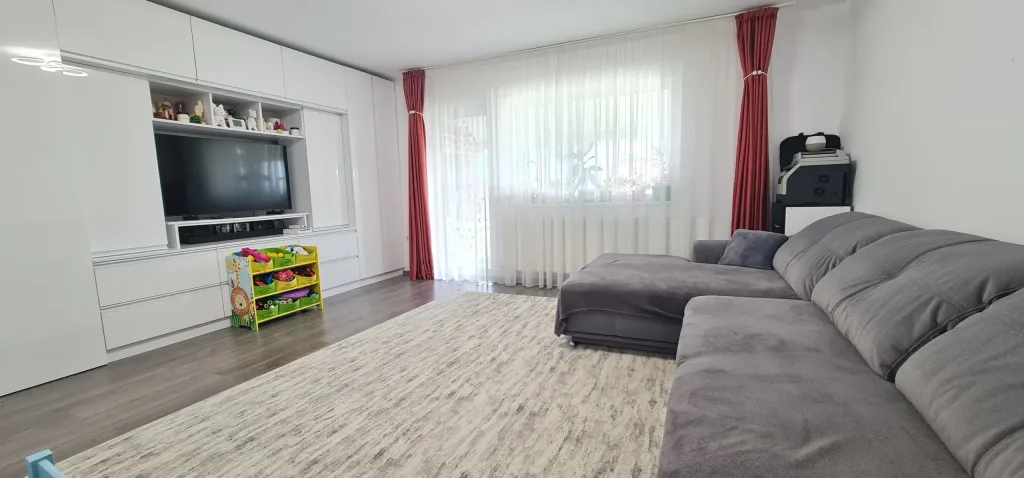 Casă modernă tip duplex – Valea cu Flori Residence 8 - pemarket.ro