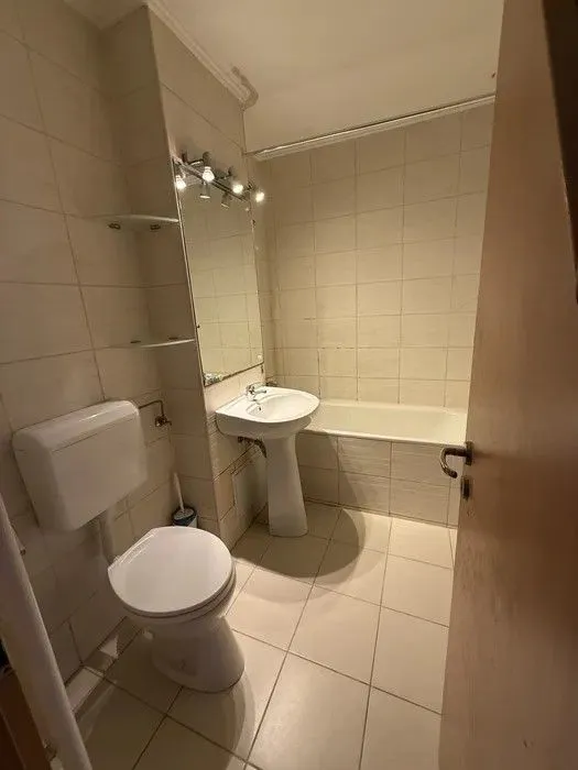 Apartament 3 Camere – Zona Carpaților – Pârâului, Brașov - pemarket.ro