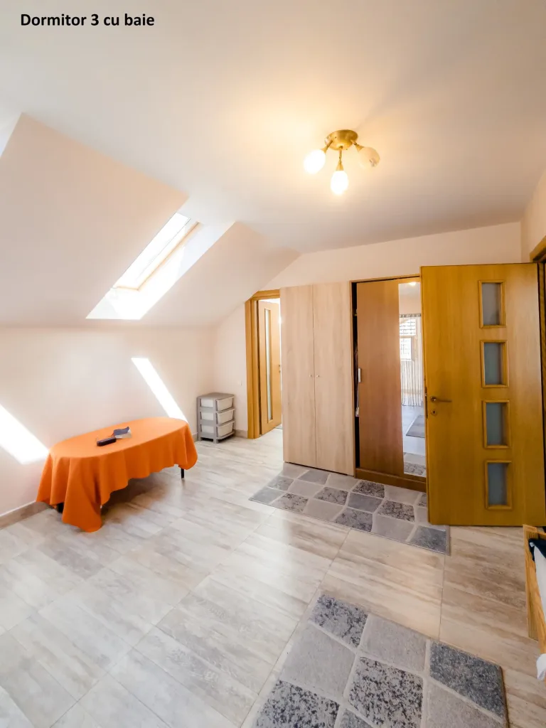 Casă Exclusivistă – Zona Centrul Istoric, Brașov - pemarket.ro