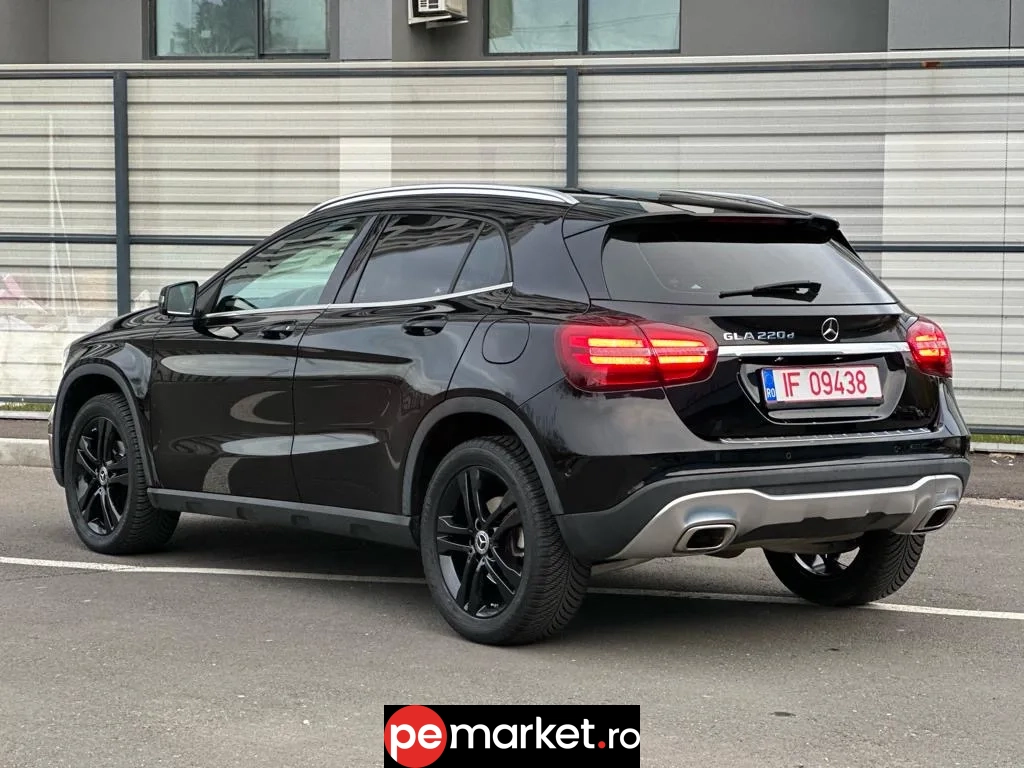Închiriază Mercedes Benz GLA - pemarket.ro