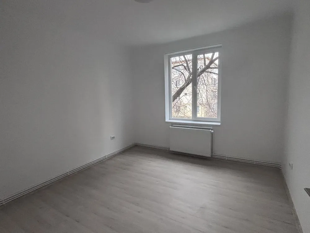 Apartament 2 camere total renovat – Zona Blumana / Avram Iancu - pemarket.ro